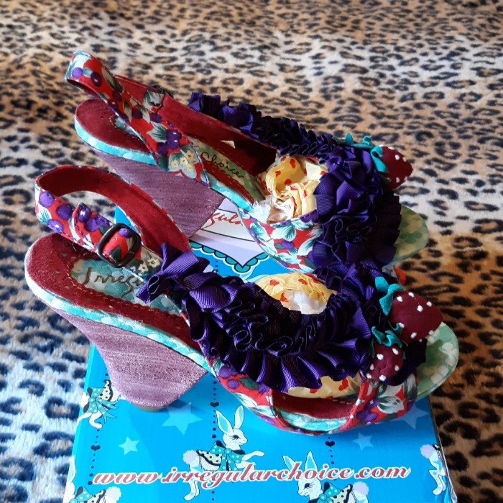 Irregular Choice Raspberry Ripples - Picture 4 of 6